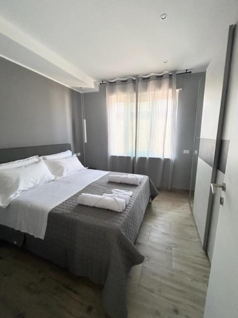 Aqua B&B - Rooms And Apartments Milazzo Exteriör bild