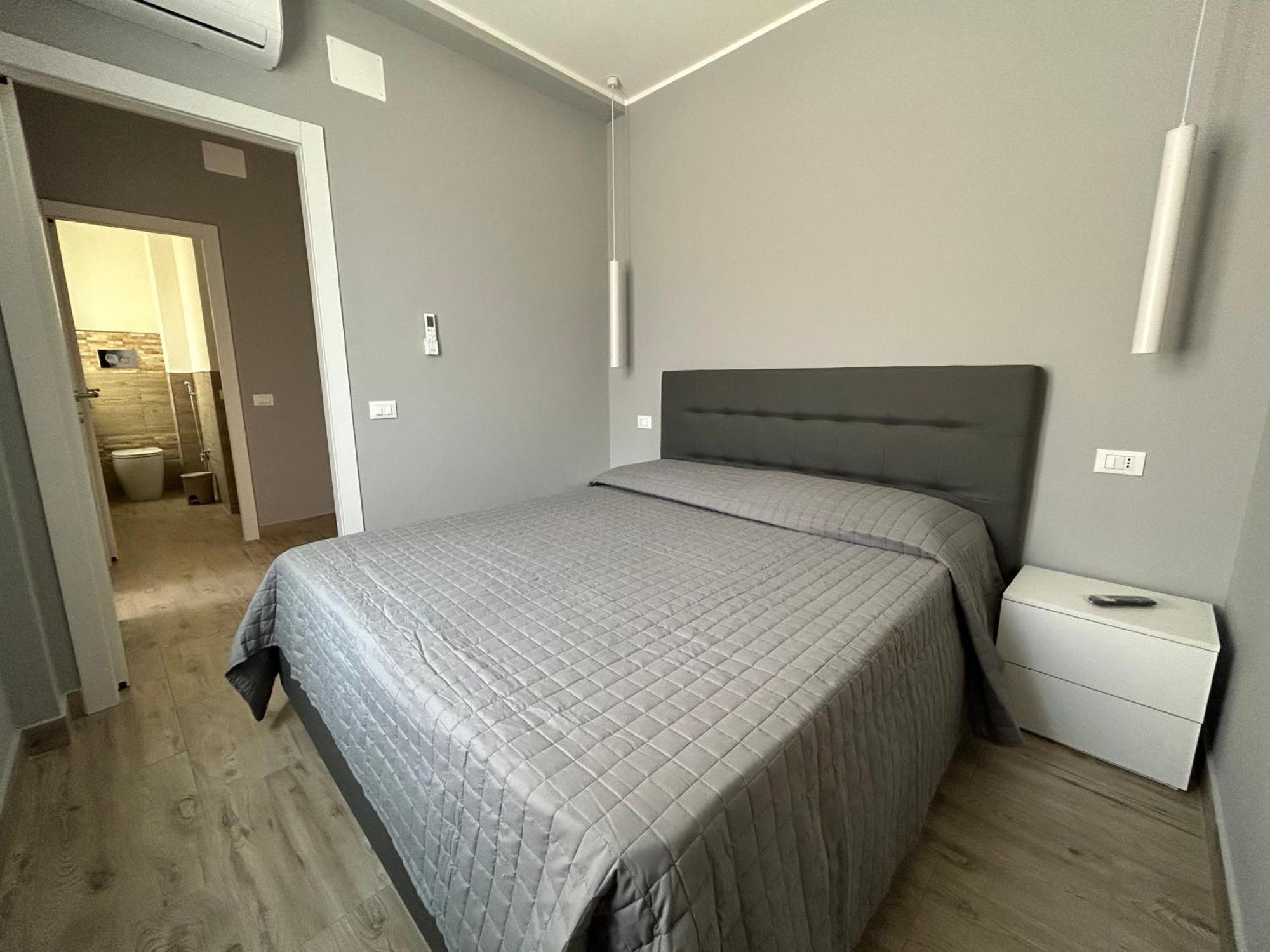 Aqua B&B - Rooms And Apartments Milazzo Exteriör bild