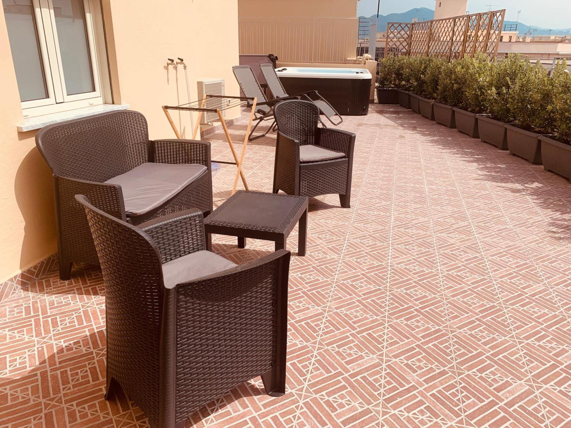 Aqua B&B - Rooms And Apartments Milazzo Exteriör bild